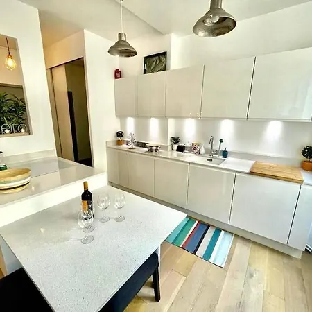 Beaux T2 Et T3 Climatises Dans Le Triangle D'or Apartamento Bordéus