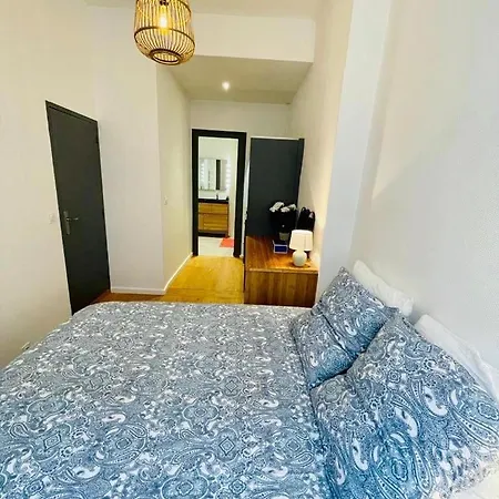 Beaux T2 Et T3 Climatises Dans Le Triangle D'or Apartment *