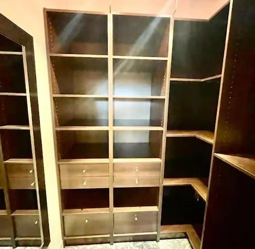 Beaux T2 Et T3 Climatisés Dans Le Triangle D'or Appartement *